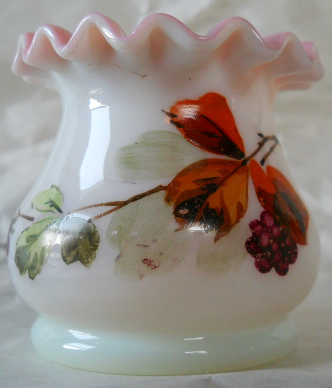 003-PINK-CASED-GLASS-RUFFLED-RIM-MINI-VASE-684W-800H.jpg