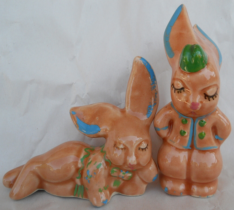 005-USA-POTTERY-RABBITS-800W-717H.jpg