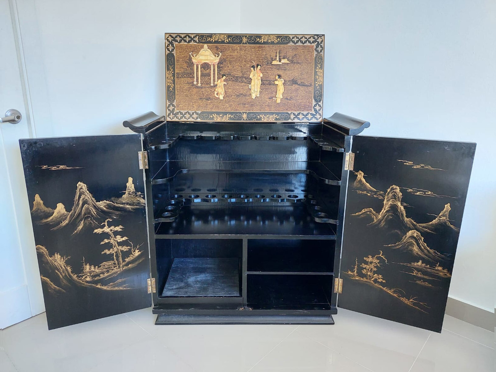 01 majestic co hong kong art carved furniture.jpg
