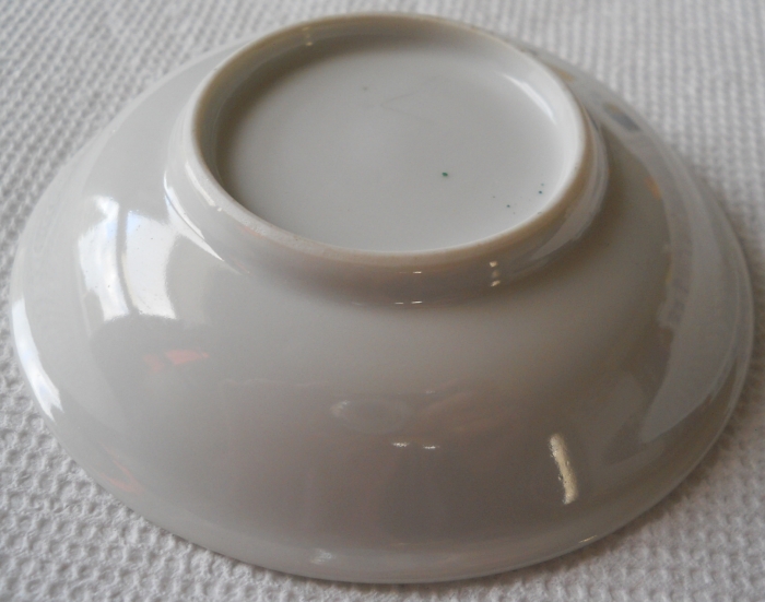 013-CHINESE-PORCELAIN-ACID-ETCHED-MARK-MINI-YELLOW-BOWL-700W-551H.jpg