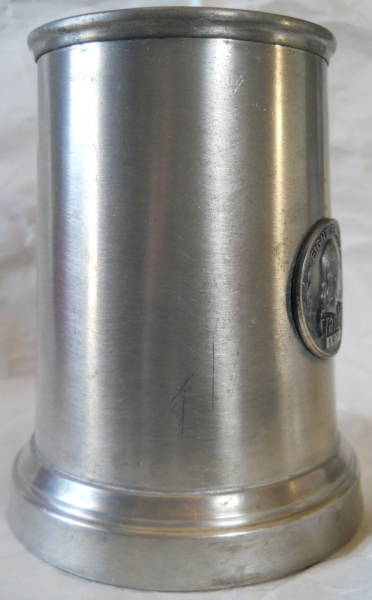 015-BEN-FRANKLIN-EIGHT-BILLION-TOWLE-PEWTER-MUG-600H-372W.jpg
