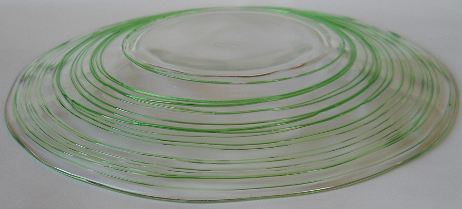016-STEUBEN-GLASS-PLATES-THREADED-GREEN-900.jpg