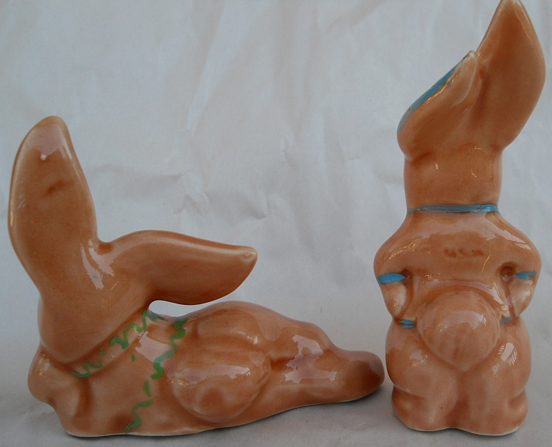 023-USA-POTTERY-RABBITS-800W-648H.jpg