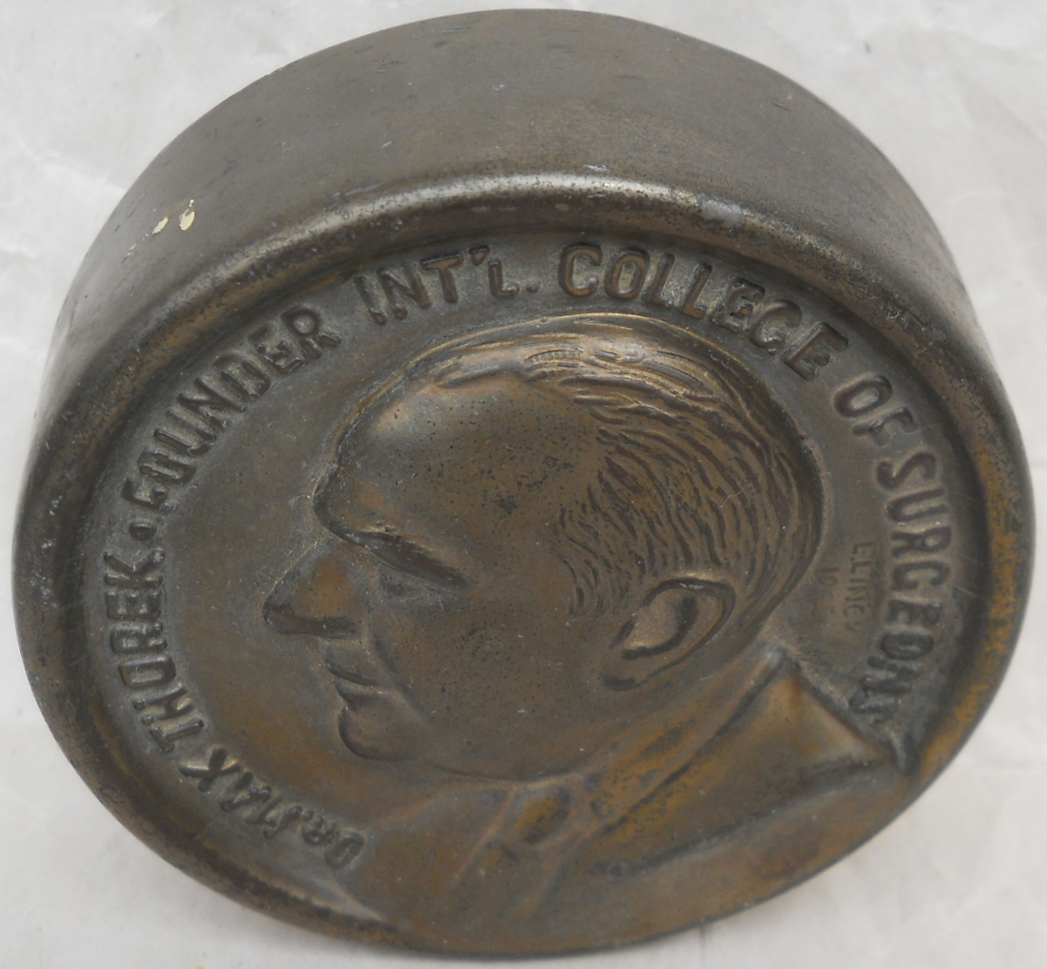 057-DR-MAX-THOREK-PAPERWEIGHT-PROFILE-PORTRAIT-BUST-by-LOUIS-LINCK-ORIG.jpg