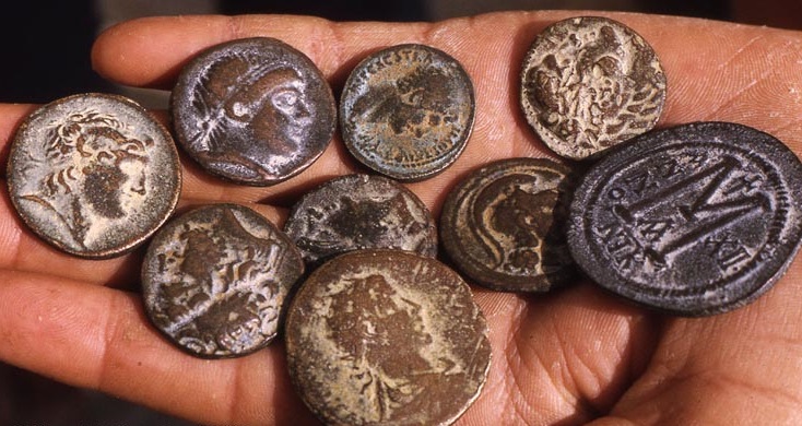 0678_Fake_old_coins_w750.jpg