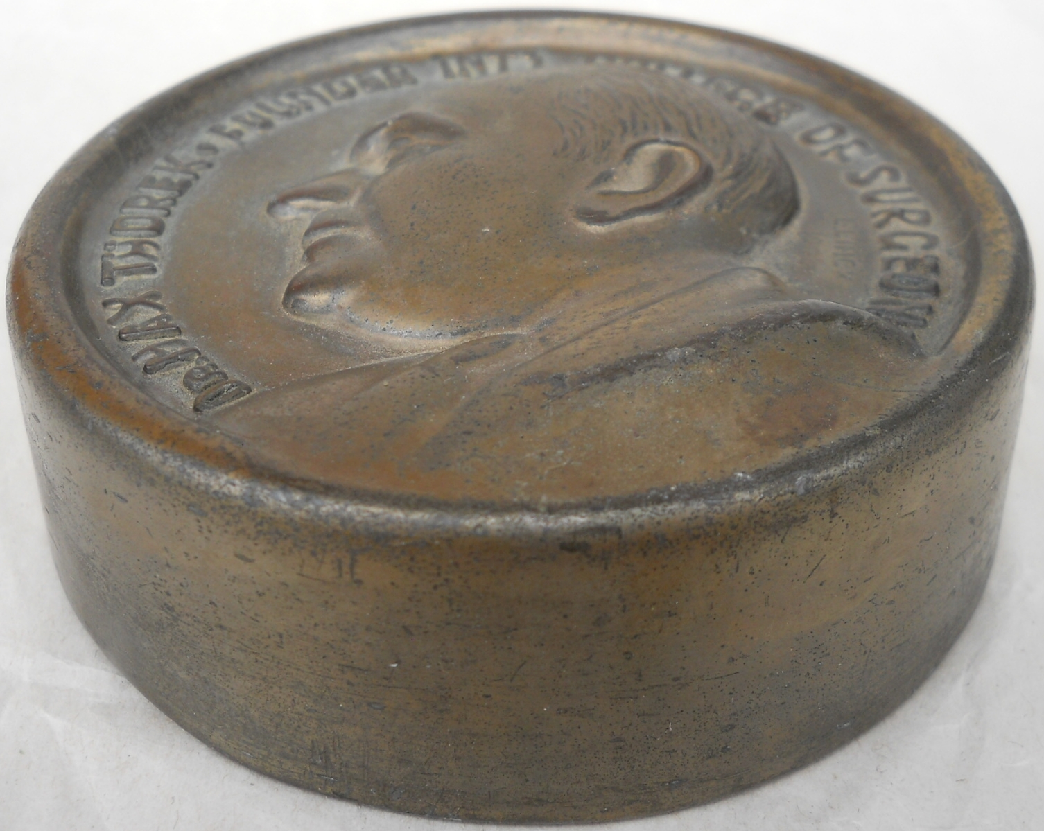 080-DR-MAX-THOREK-PAPERWEIGHT-PROFILE-PORTRAIT-BUST-by-LOUIS-LINCK-ORIG.jpg