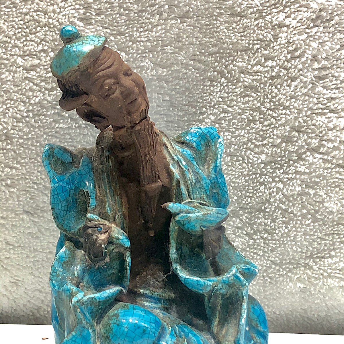 4 ceramic Chinese figurines(Italy???) Antiques Board