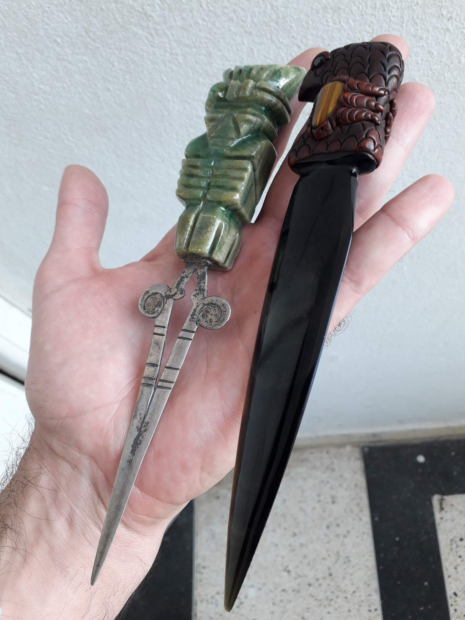 Identify knives Antiques Board