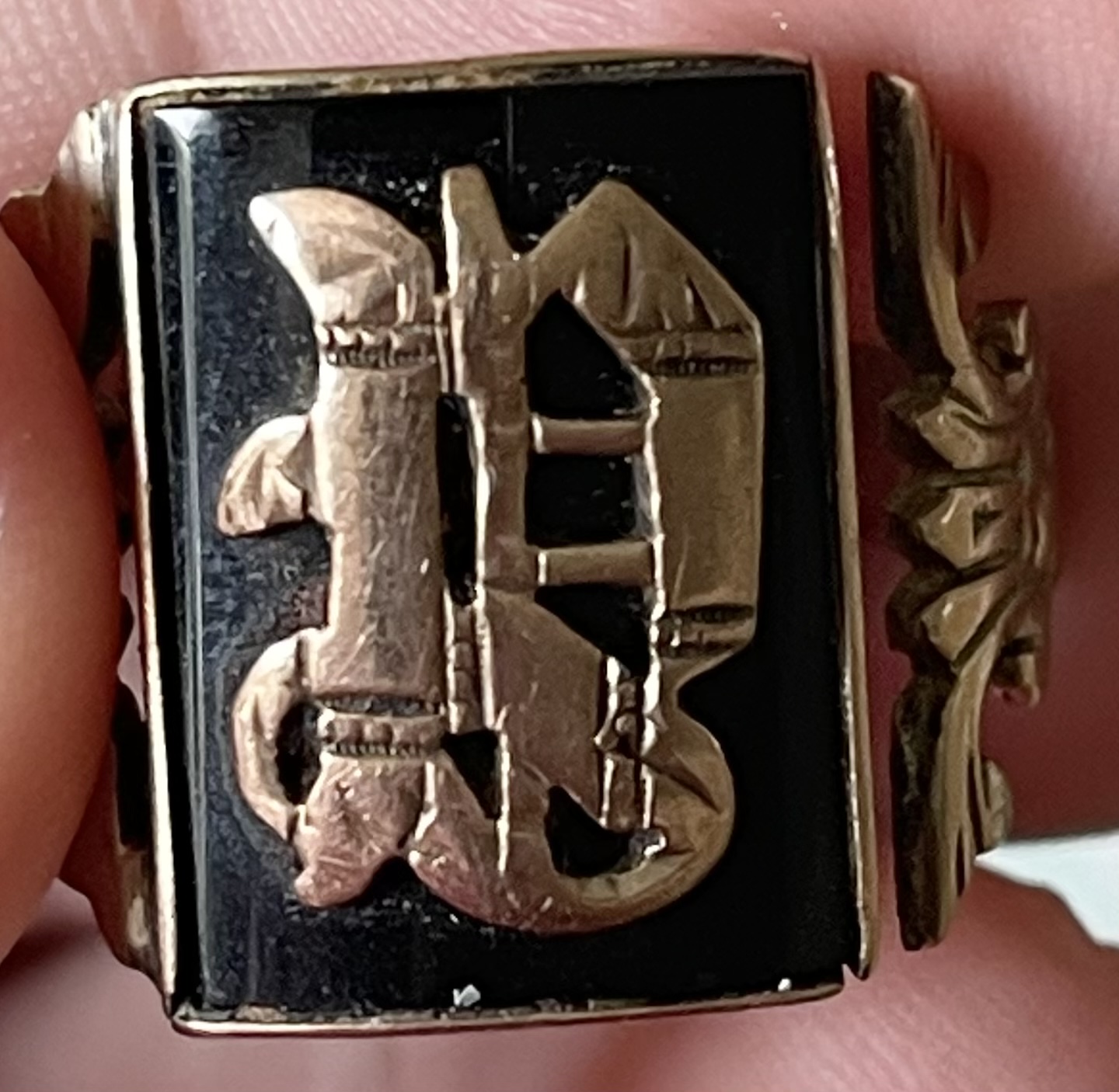 Possibly-Gold Vintage Ring Identification | Antiques Board