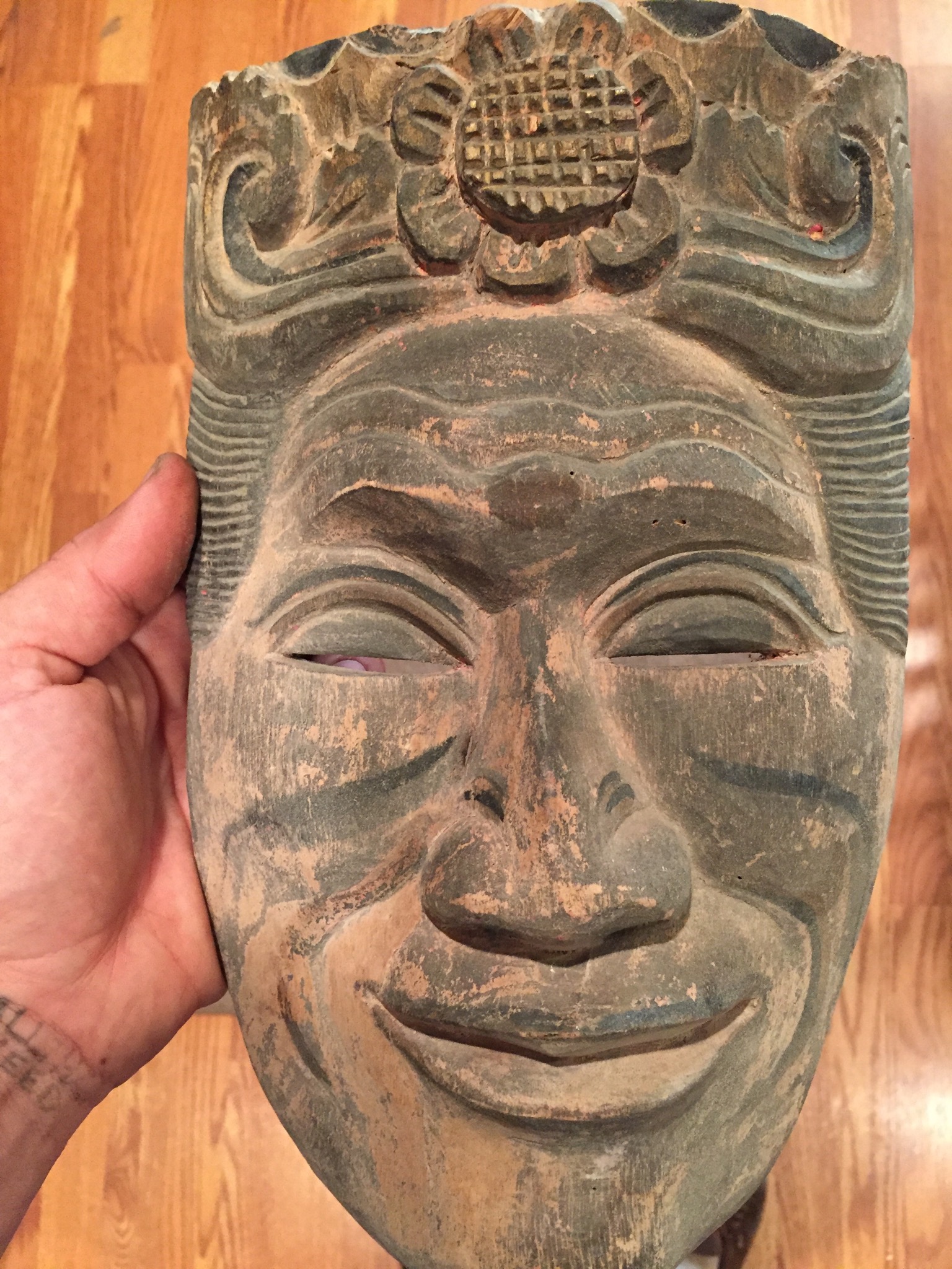 Looking to ID wooden masks Antiques Board