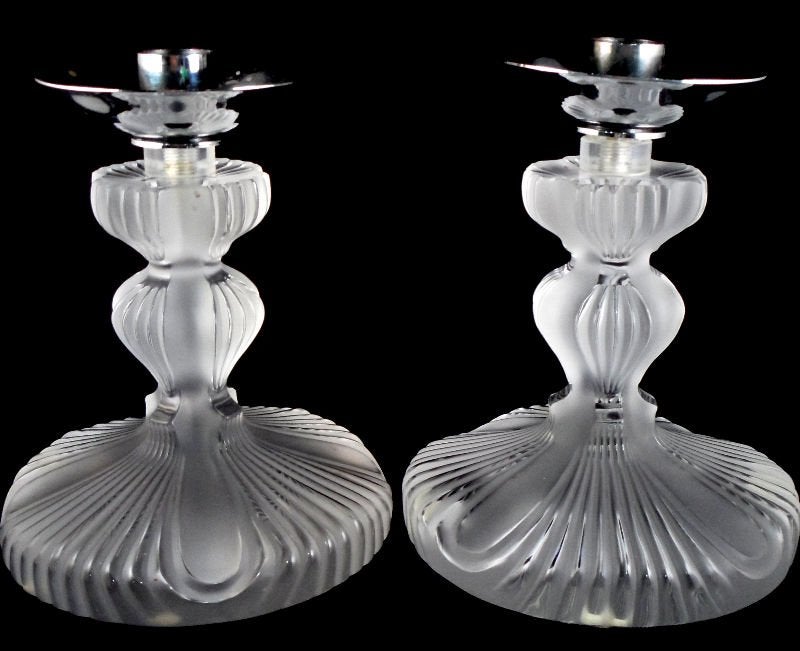 Need help to identify the manufacture of French candle holder