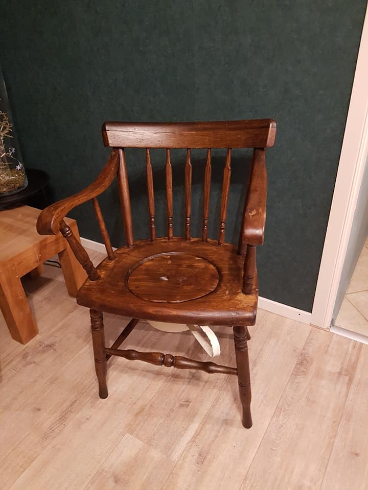 Vintage Wooden Potty Chair Training Seat Baby Child 