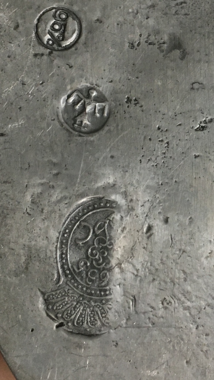 Pewter pitcher marks and crest Antiques Board