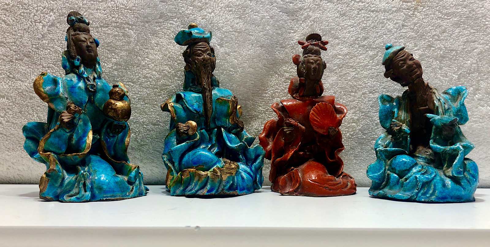 4 ceramic Chinese figurines(Italy???) Antiques Board