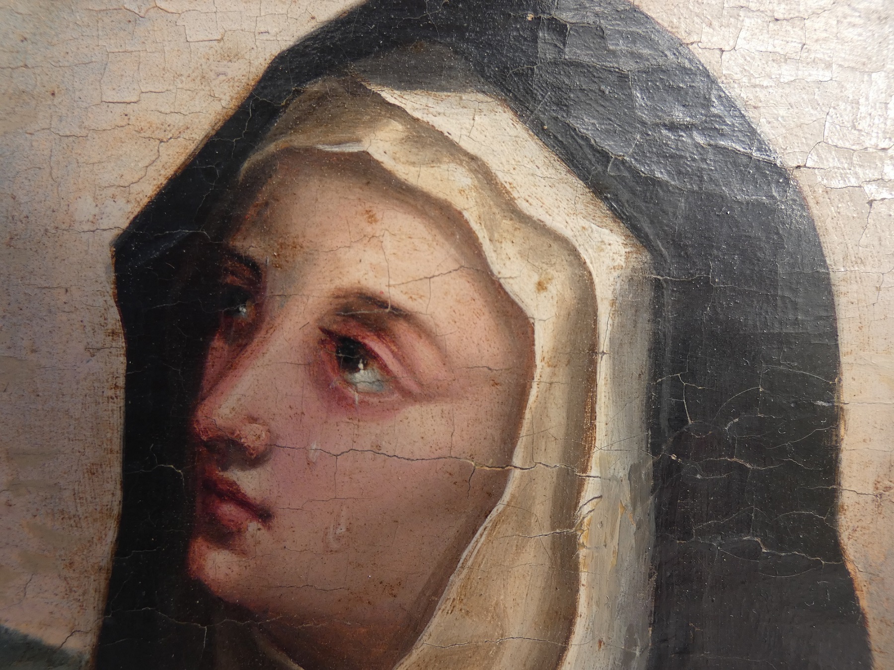 Mater Dolorosa Antiques Board