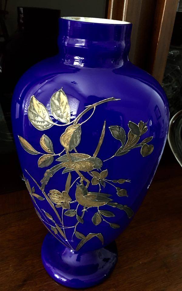 Glass Vase Identification Antiques Board