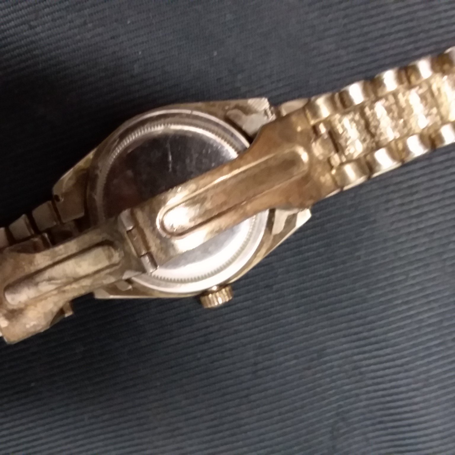 Geneva Superlative Chronometer Officially Certified Wristwatch Help ID ...