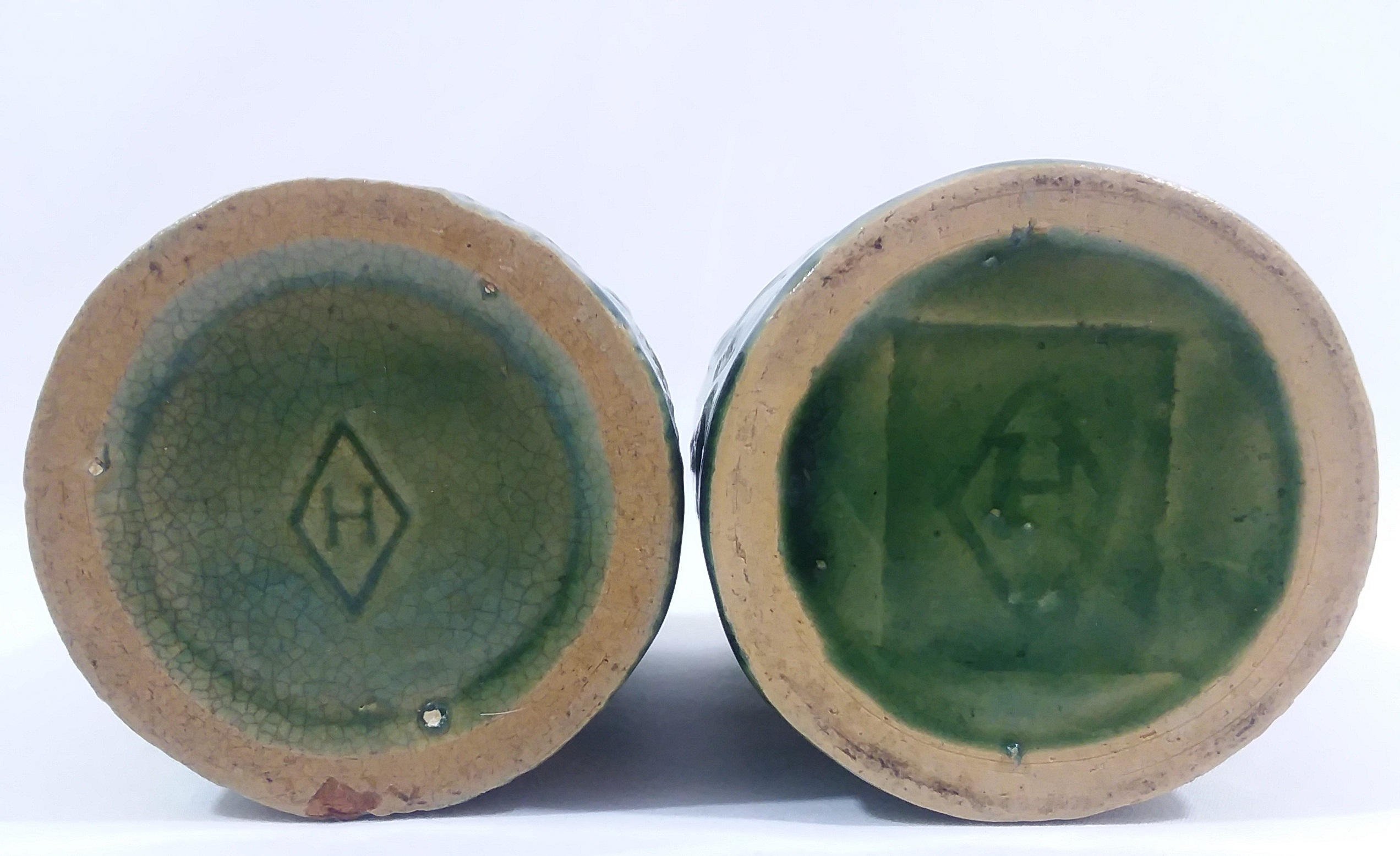 Hull Pottery Early 20thC Yellow Ware Lidded Canisters Antiques Board