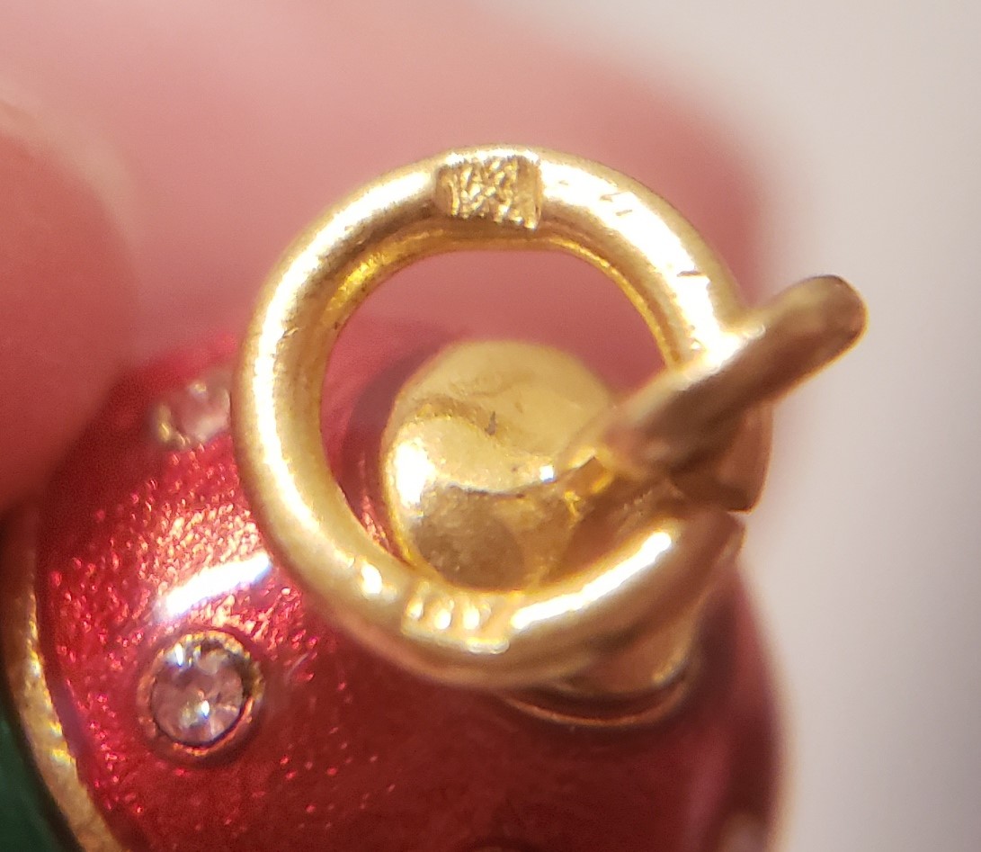 Russian? Solid gold egg pendant! Antiques Board