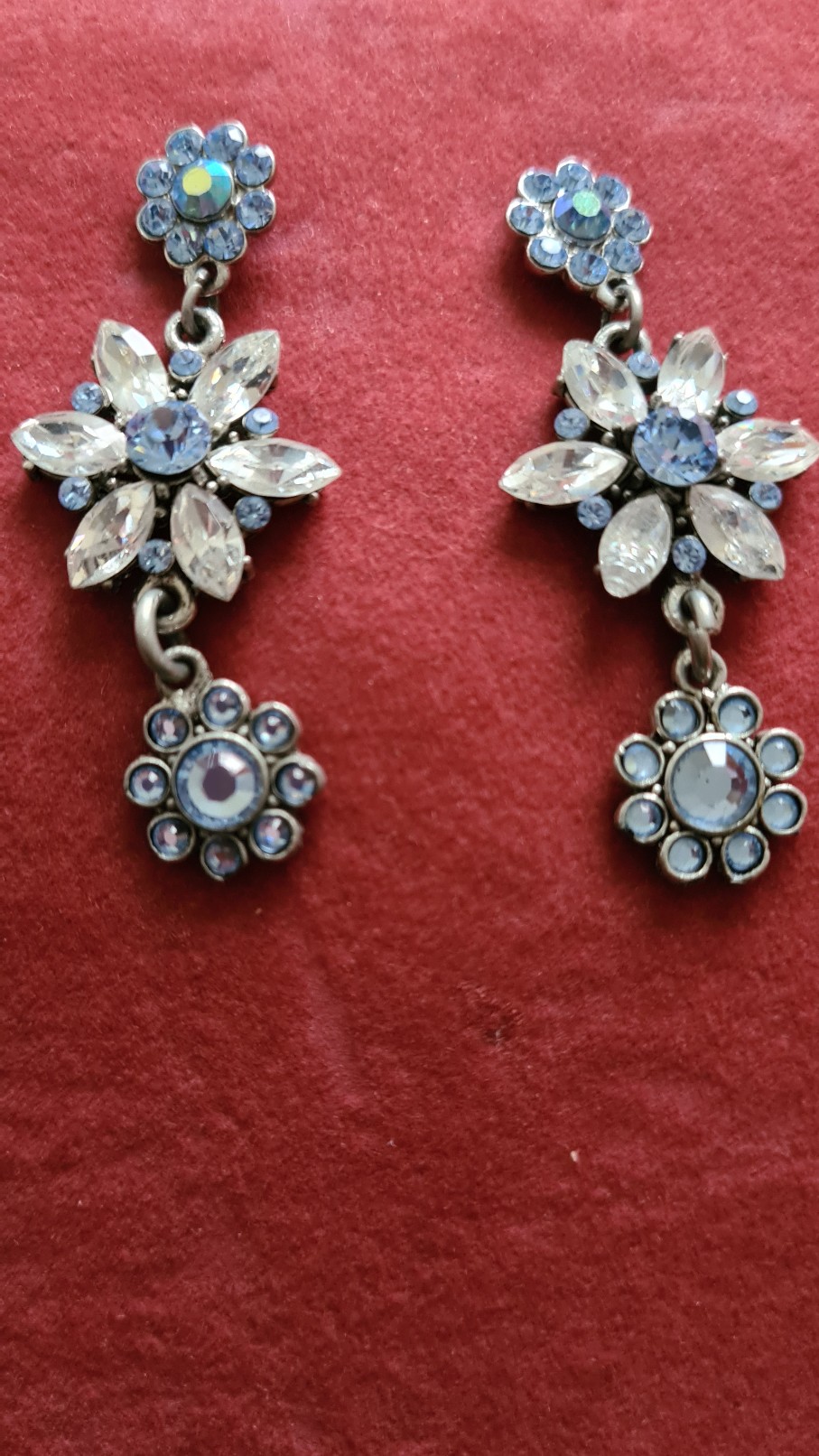 Otazu earrings | Antiques Board