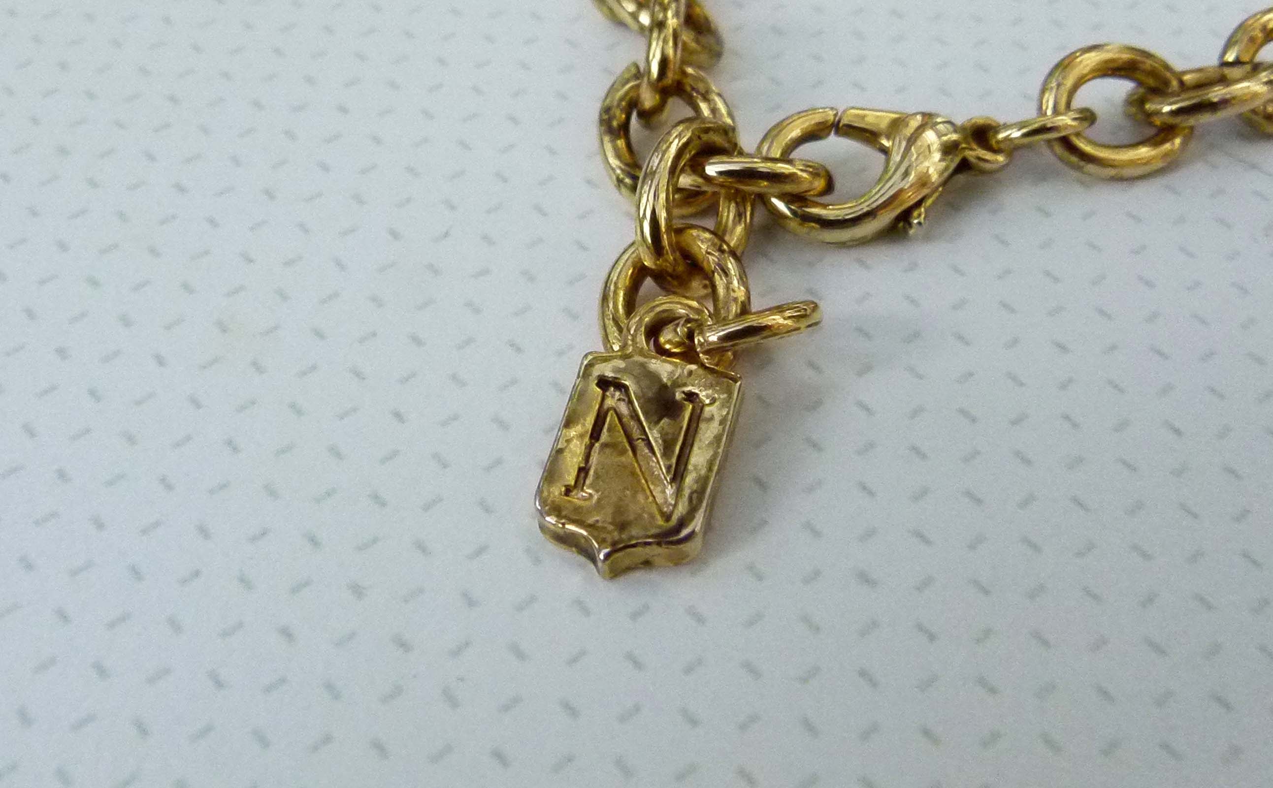Anyone recognise this costume jewellery mark please? Antiques Board