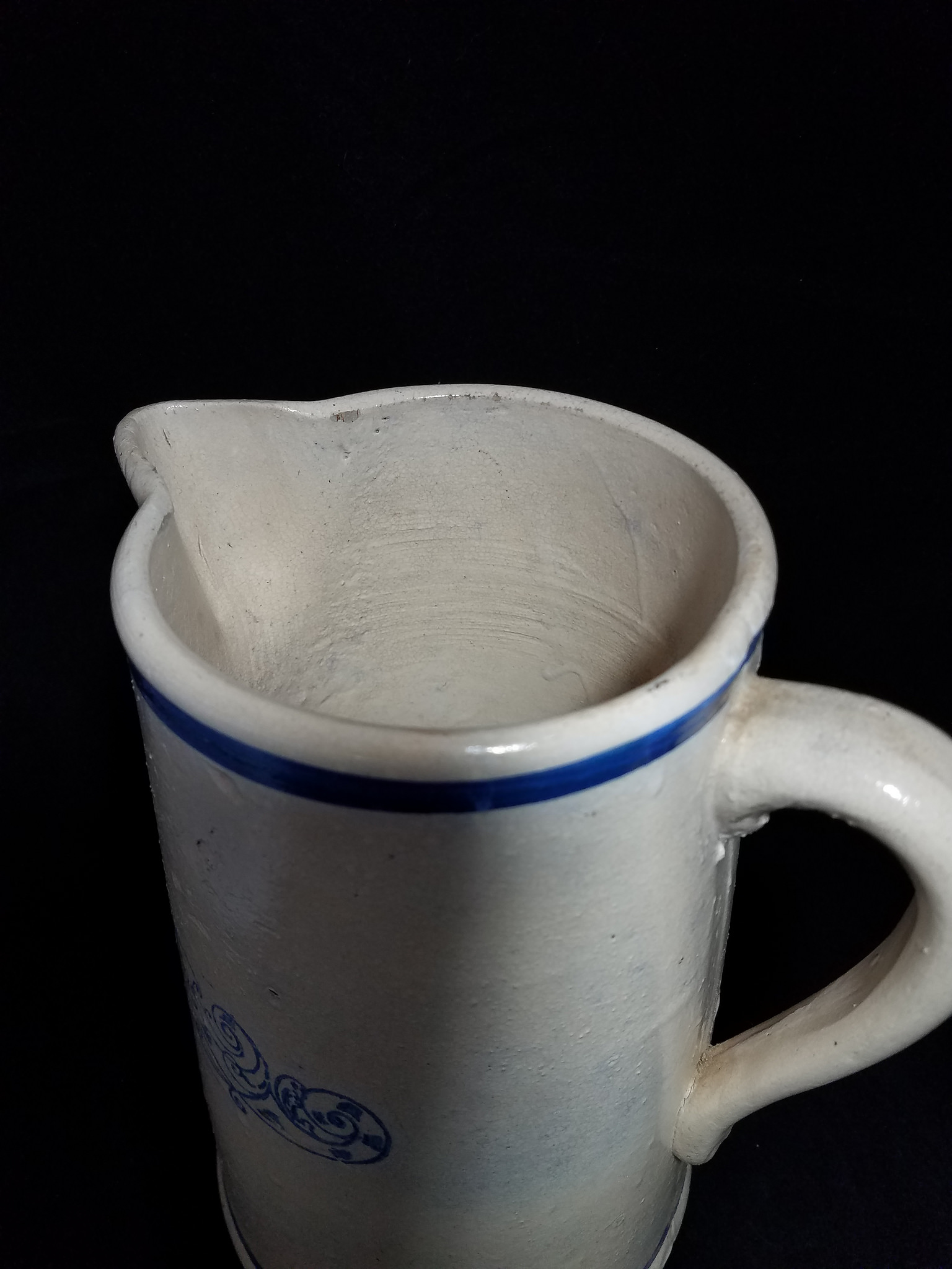 Stoneware pitcher ID help | Antiques Board