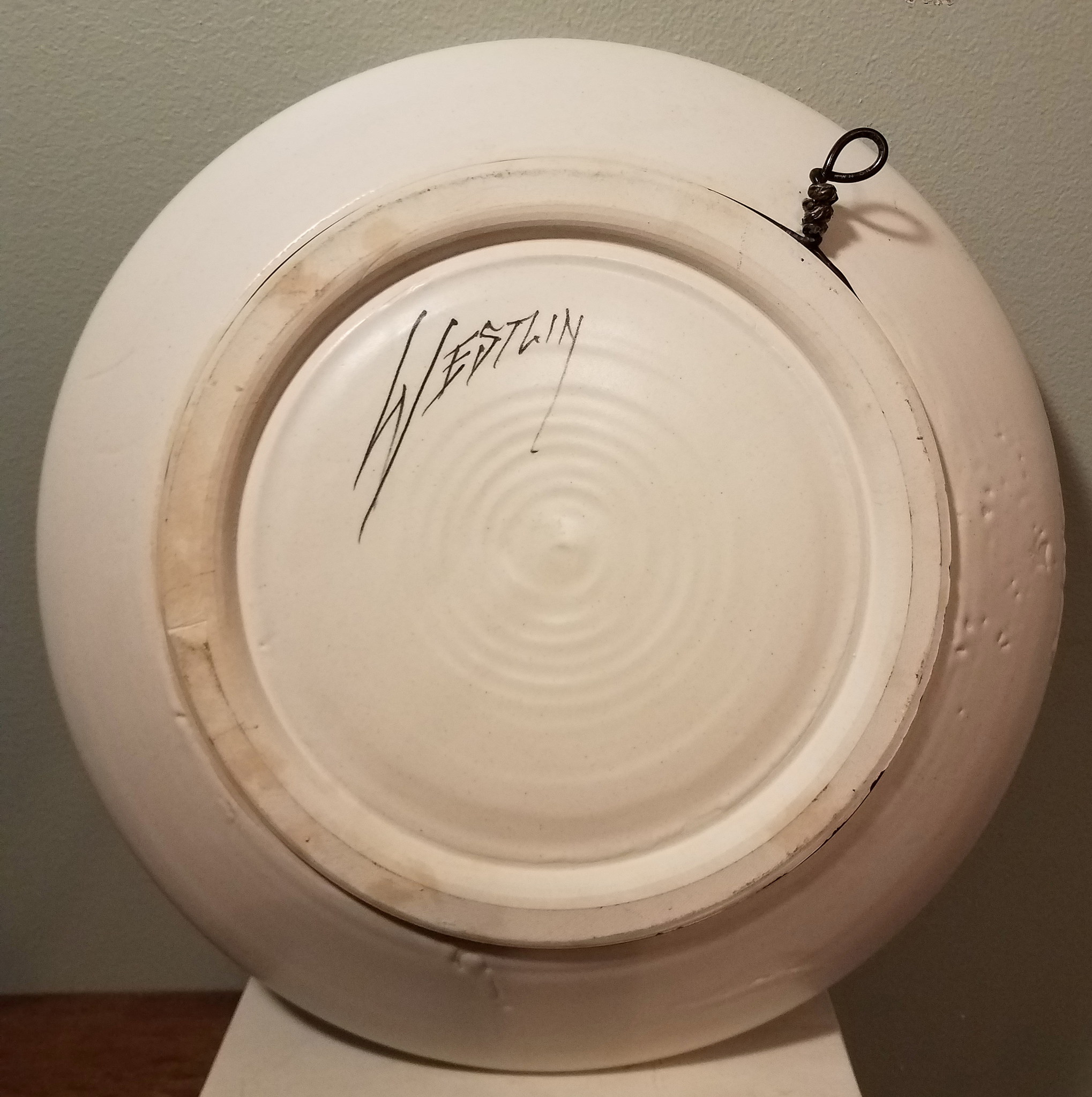 Anyone know Westlin pottery WA? Bowl with face/mask decoration