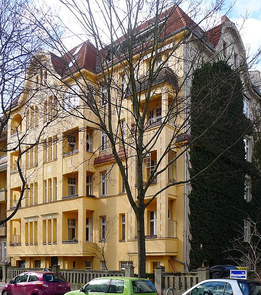 529px-Wilhelmshöher_Straße_14_(Friedenau).jpg
