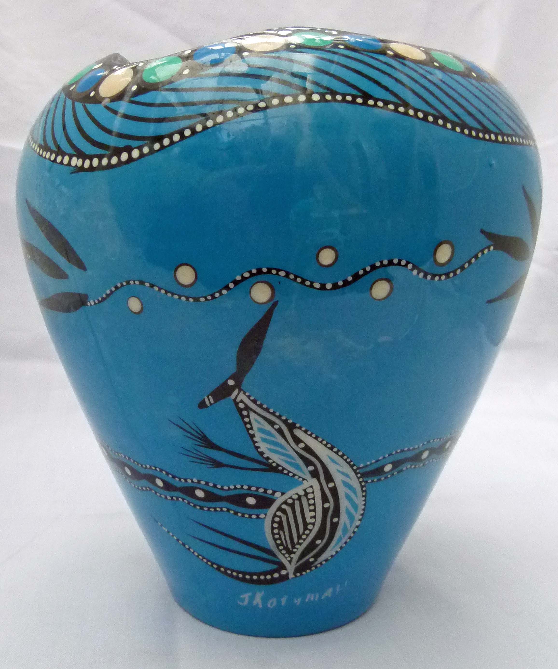 Australian Aboriginal art vase signature? Antiques Board