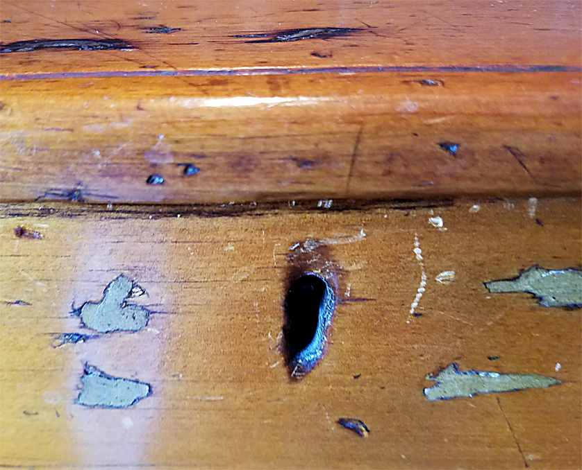 5SM CHEST FRONT LOCK.jpg