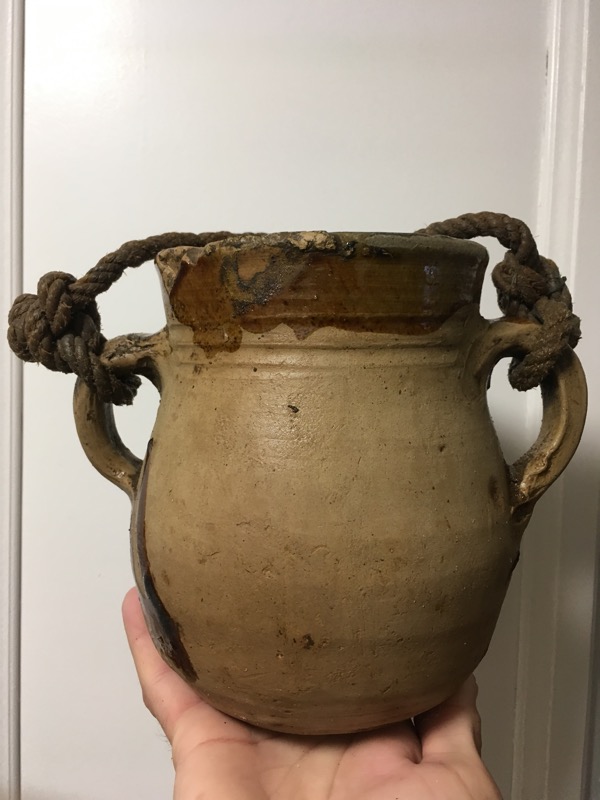 Old Pottery Pot Antiques Board