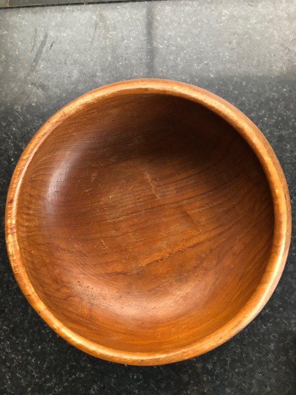 Trying to identify wooden bowl Antiques Board