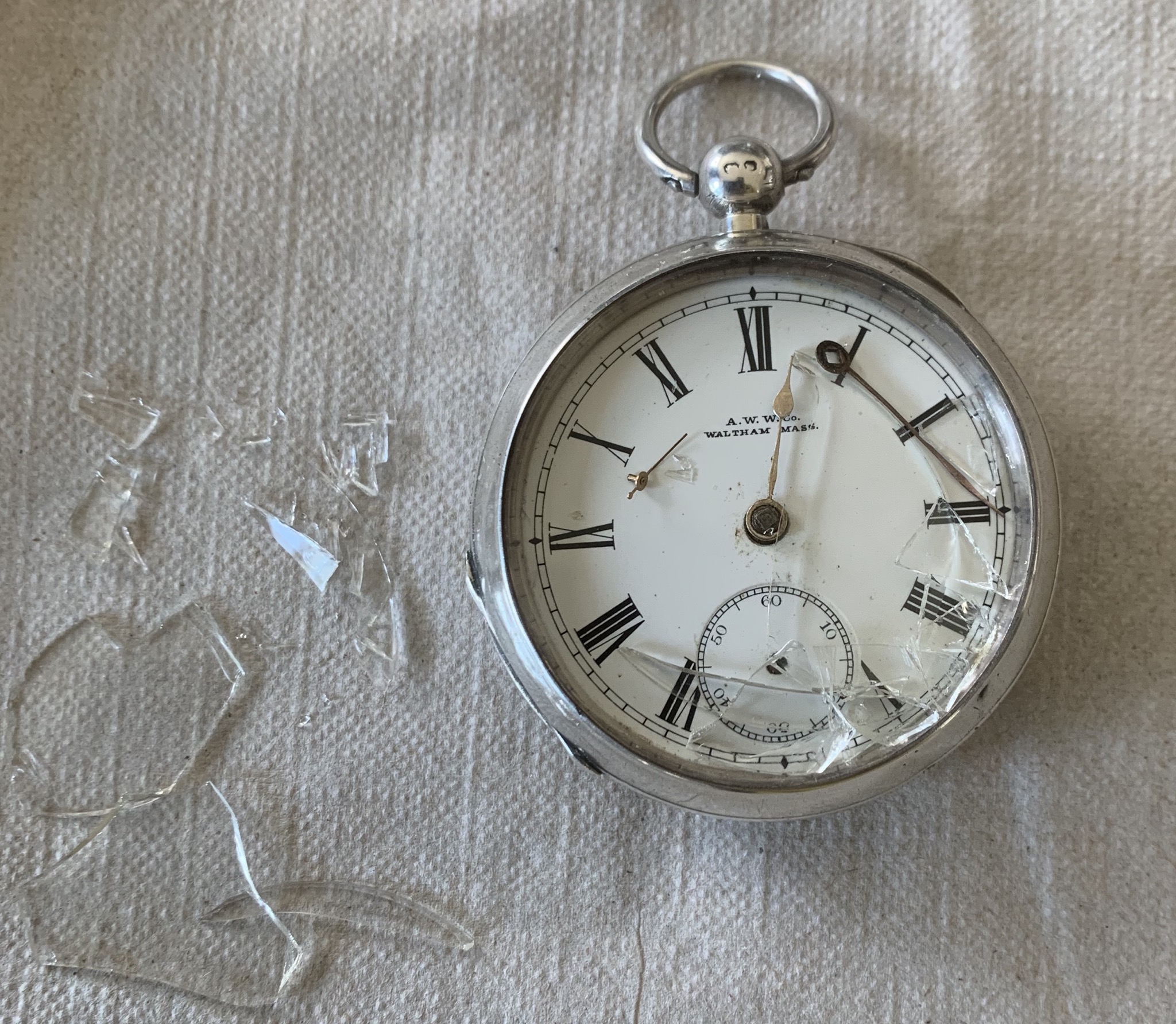 Can it be fixed? Who fixes watches? Antiques Board