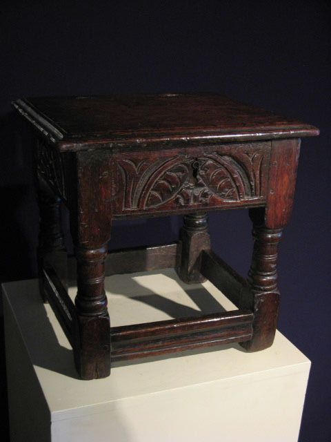 a-mid-17th-century-oak-box-stool-circa-1660-724-1.jpg