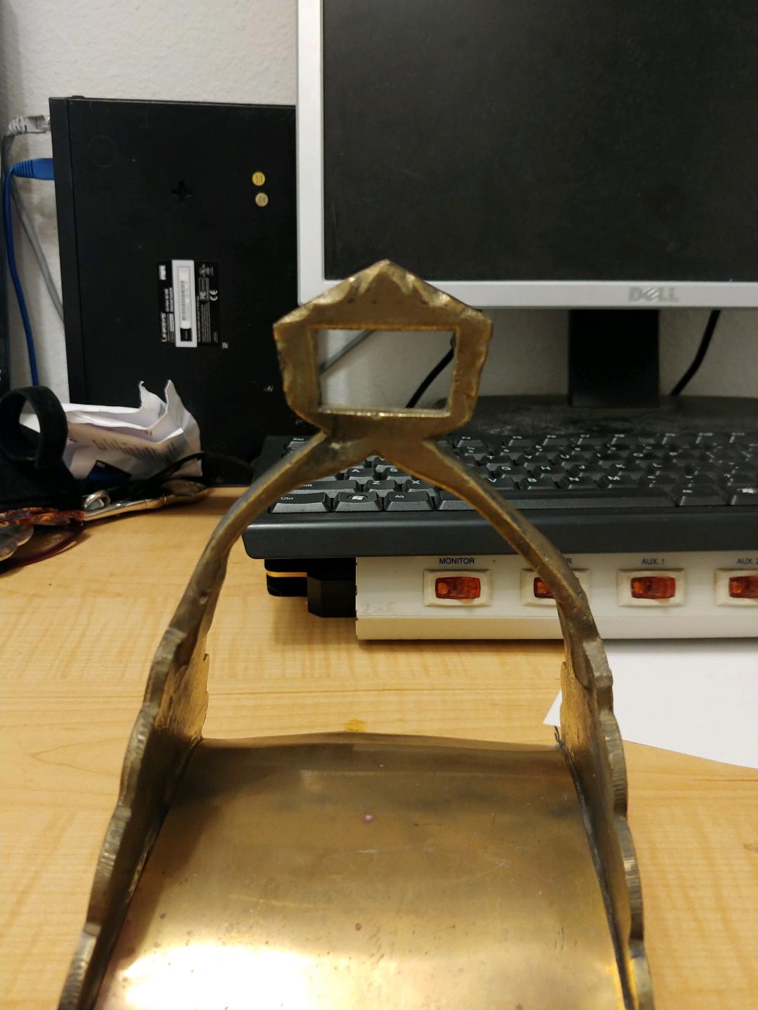 Brass Holder | Antiques Board