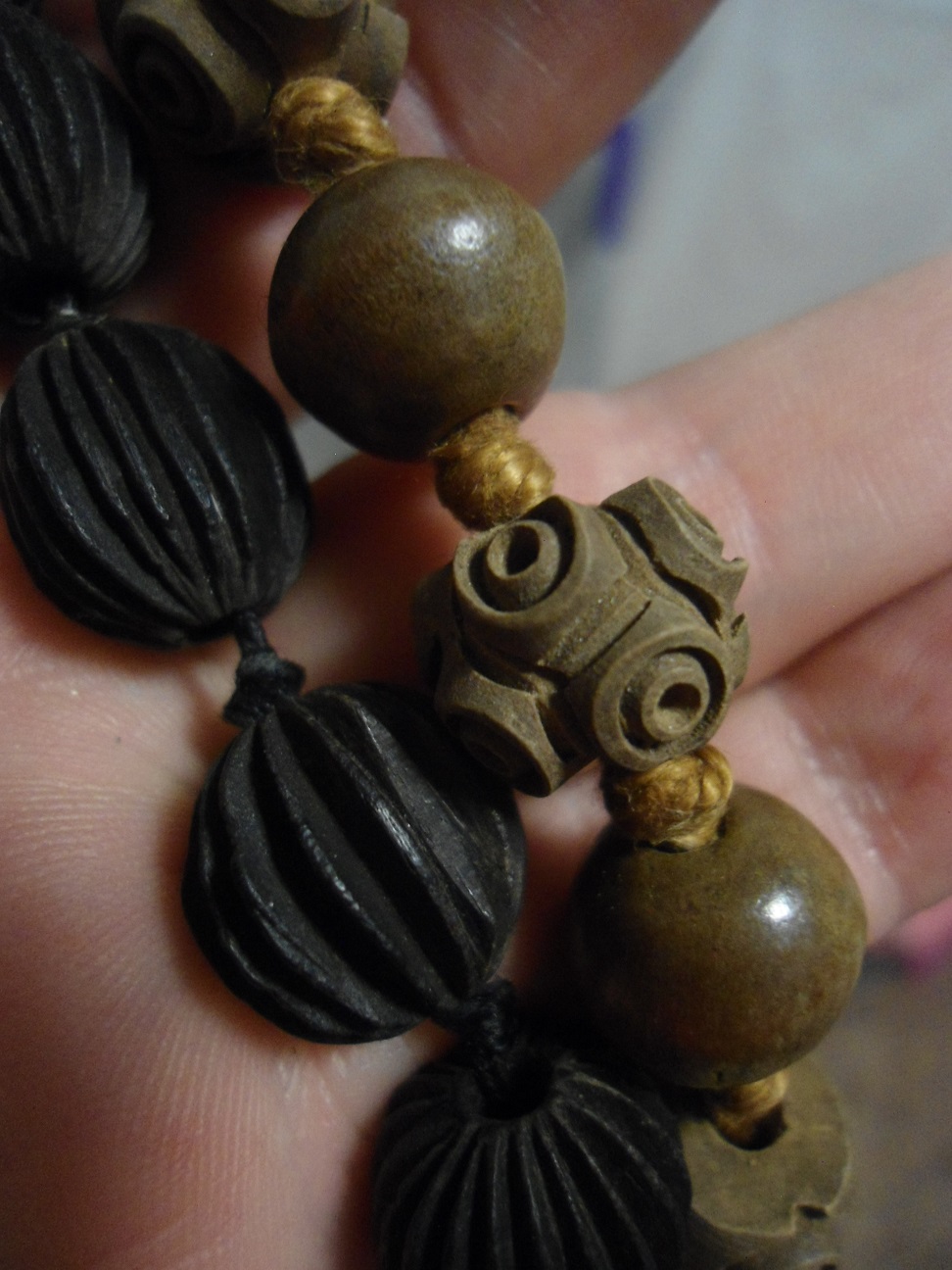 carved wood bead necklaces Antiques Board
