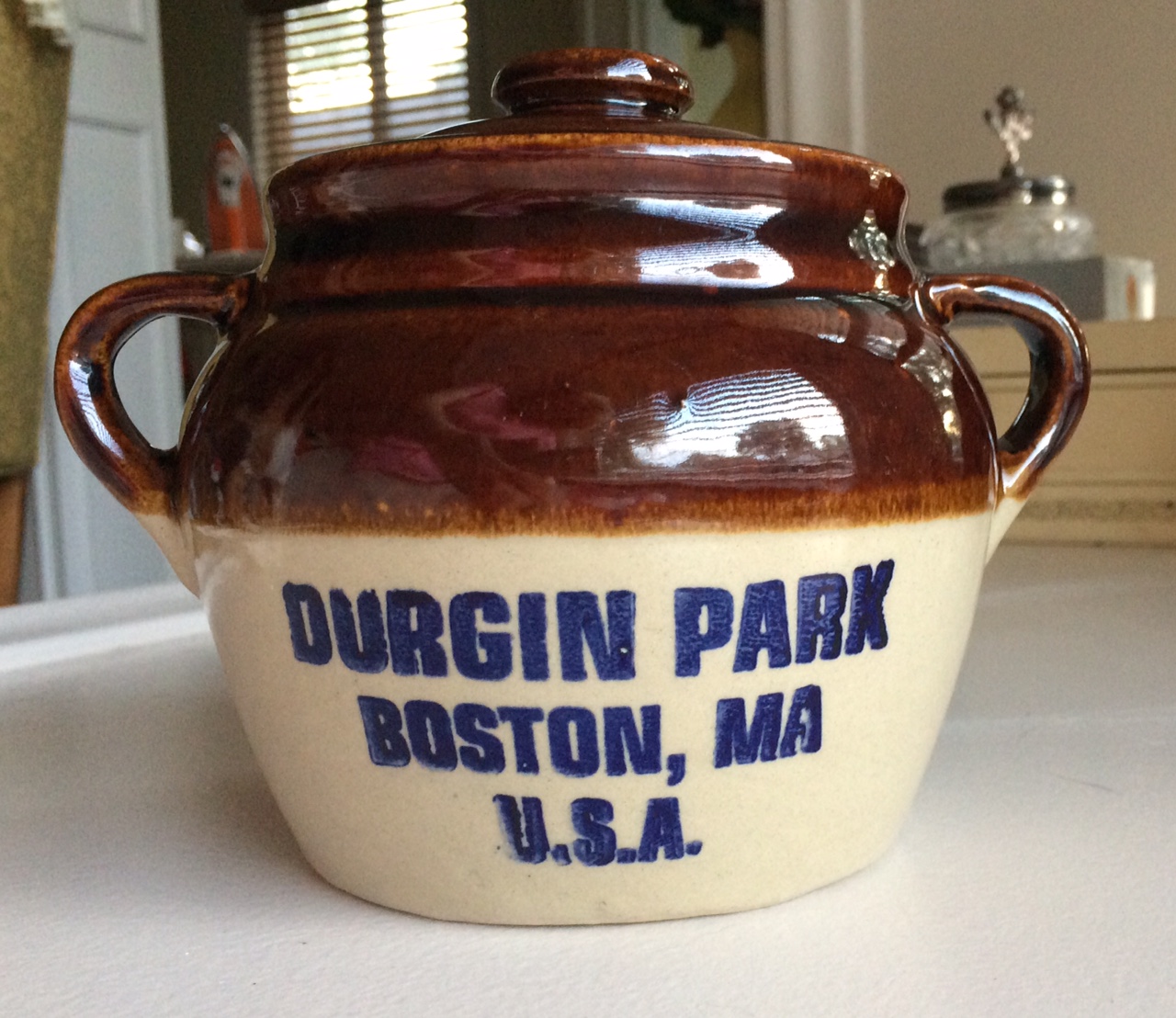 Monmouth Pottery Durgin Park bean pot Antiques Board