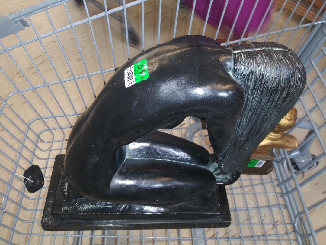 AA ART STATUE BLACK 1925 1AA.jpg