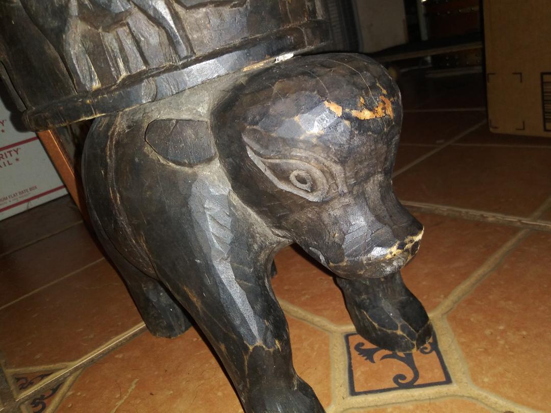 AA ART STATUE CARVED PIG 1AA.jpg