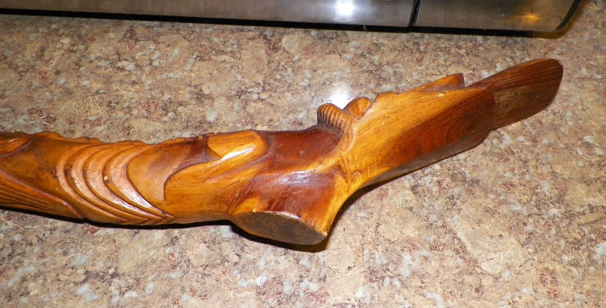 aa art statue carved wood hawaii eskimo snake animal 3Aa.JPG