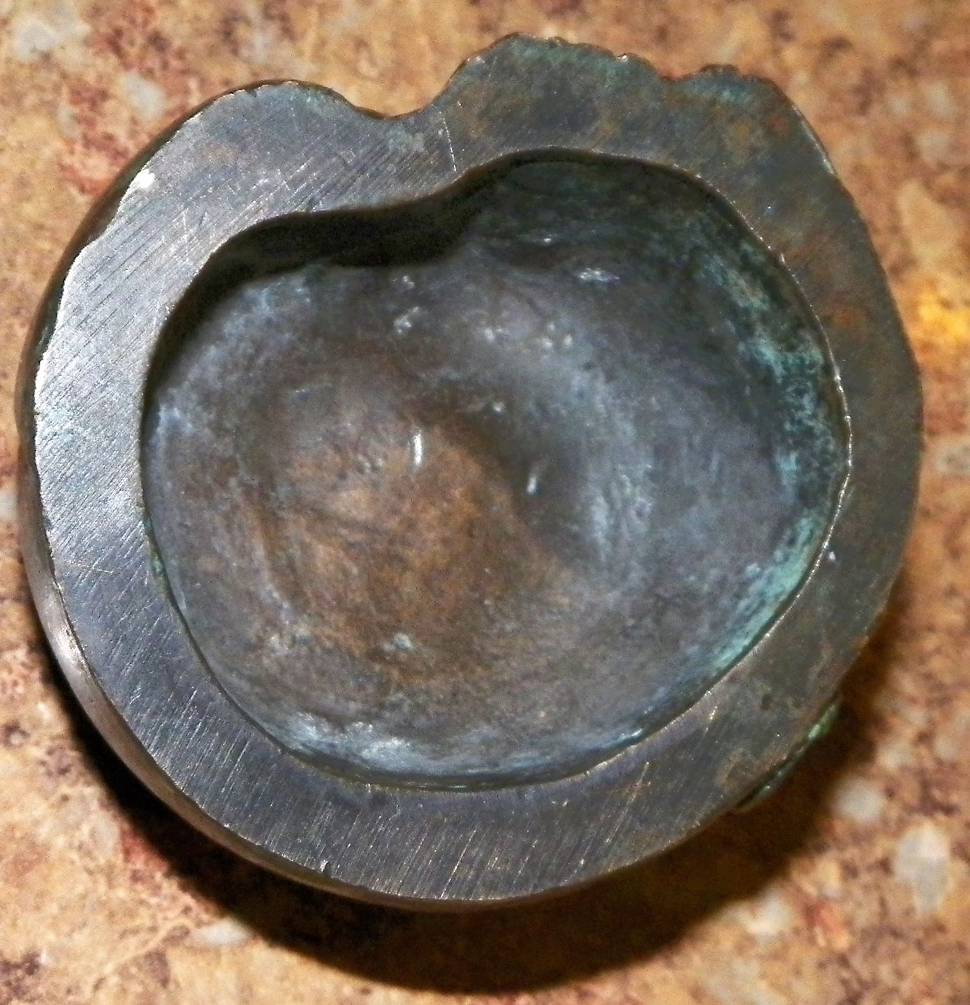 AA ART STATUE DRAGON CAP PAPERWEIGHT 5AA.JPG