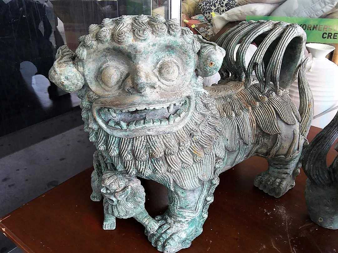 AA ART STATUE FOO DOGS 2AA.jpg