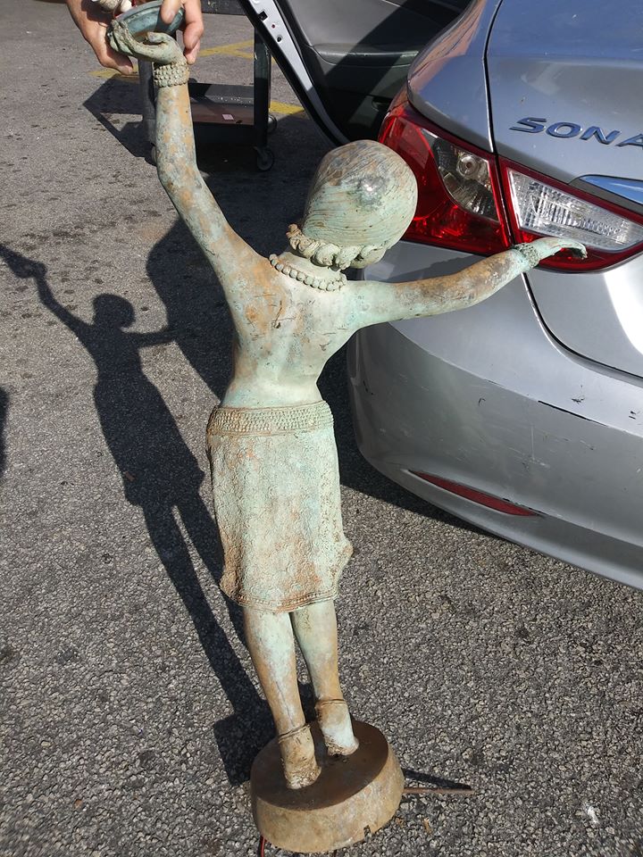 AA ART STATUE METAL FLAPPER GIRL 1AAAA.jpg