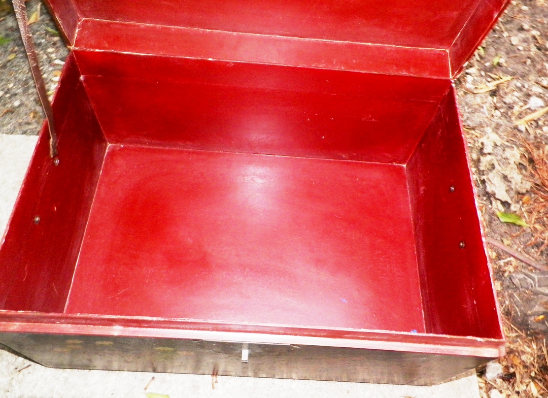 AA EBAY A A TRUNK ORIENTAL 6AA.jpg