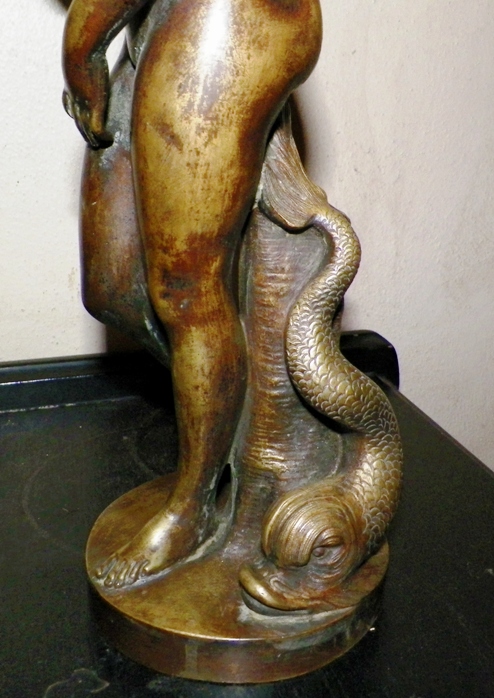 AA EBAY NEW A ART STATUE BRONZE LADY & FISH 2AAA.jpg