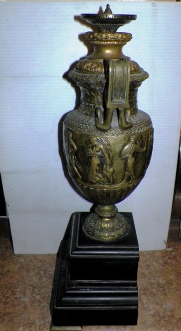 AA EBAY NEW A ART STATUE BRONZE VASE 2AA.jpg