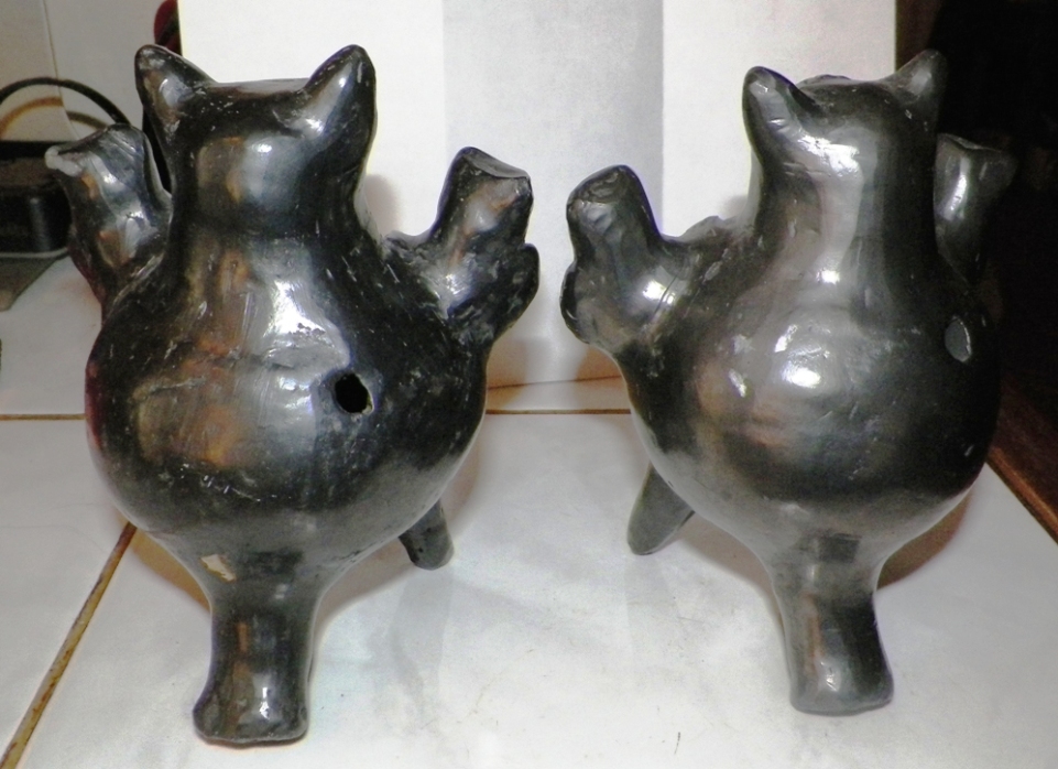AA EBAY NEW A ART STATUE CAT PERU STYLE 2AA.jpg