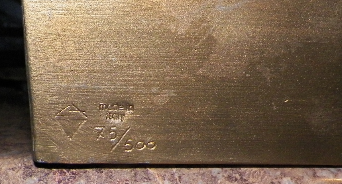 AA EBAY NEW A ART STATUE LADY IN A CHAIR 9AA.jpg