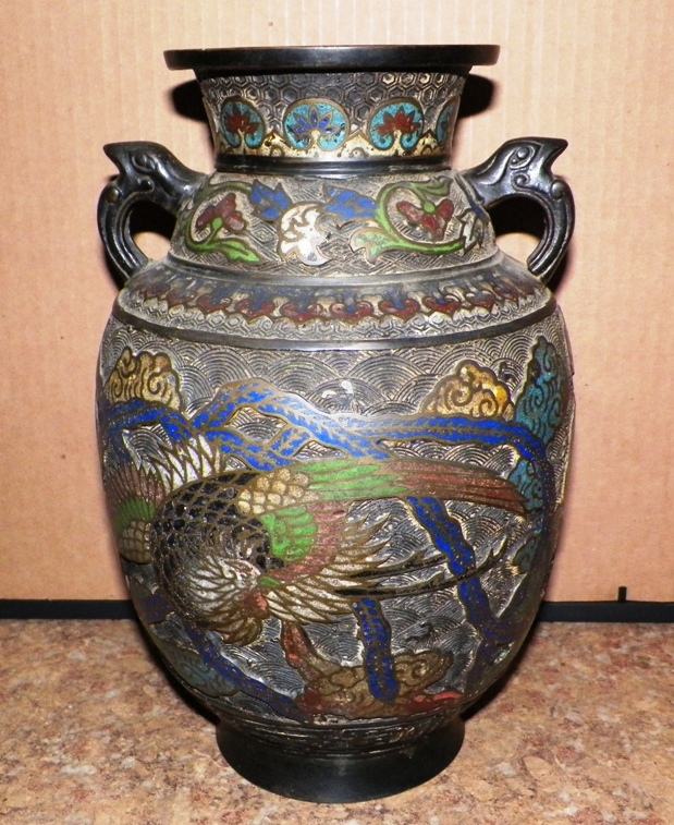 AA EBAY NEW A ART VASE APANESE CLOISONNE 1AA.jpg