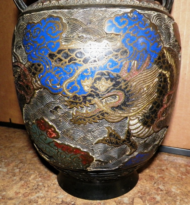 AA EBAY NEW A ART VASE APANESE CLOISONNE 2AA.jpg